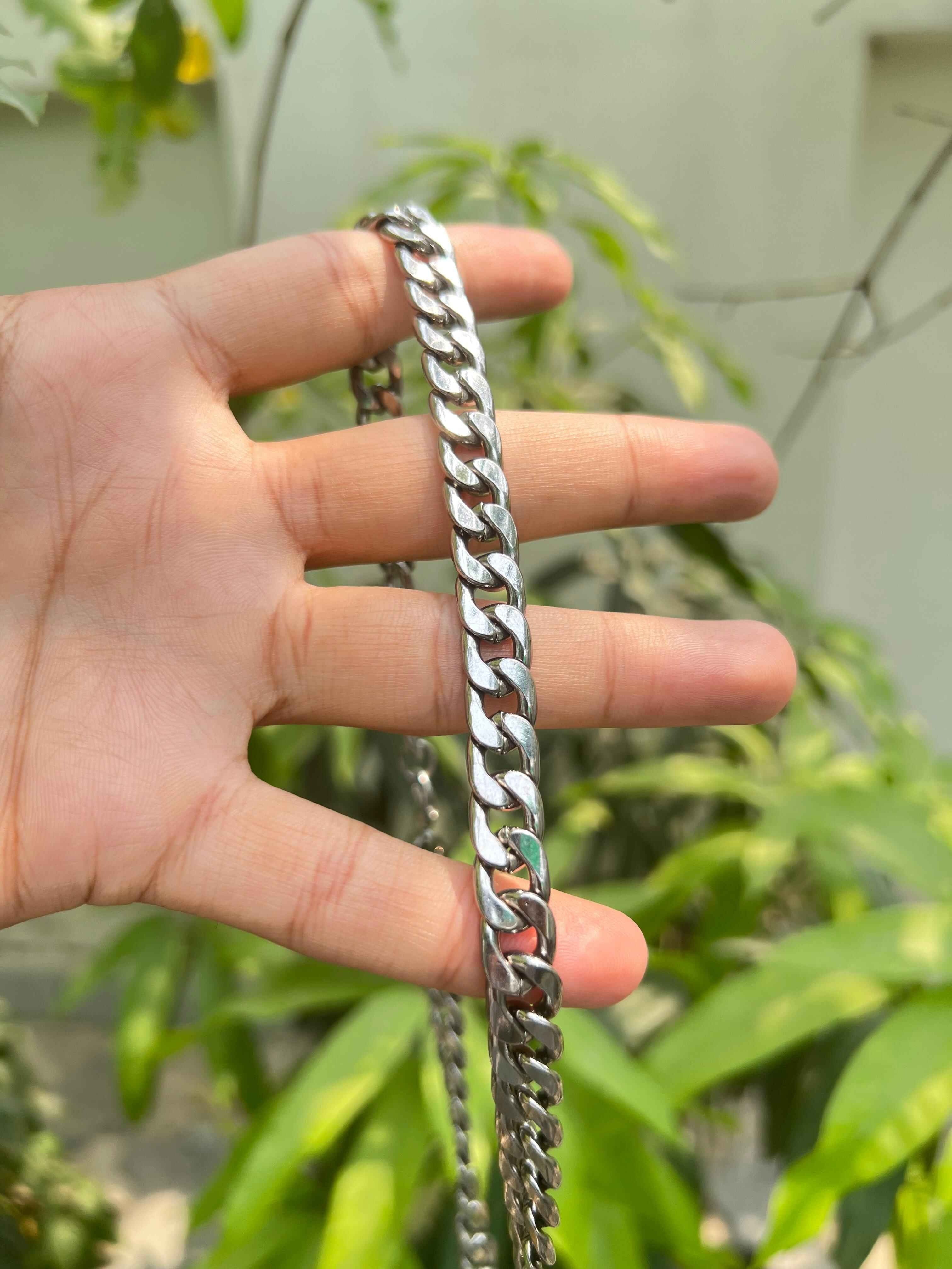 Blod Stainless Steel Chain With Free Delivery